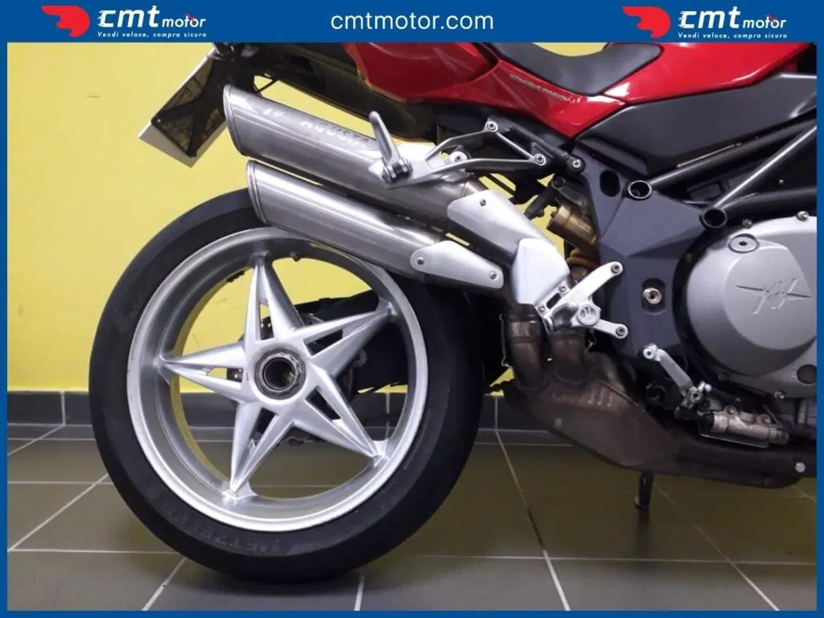 MV Agusta Brutale 910 S (2005 - 11) (6)