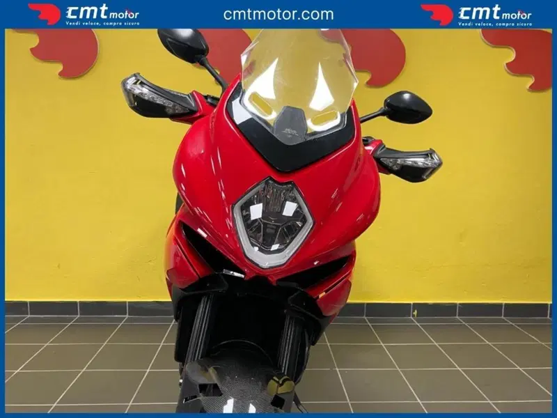MV Agusta Turismo Veloce 800 Rosso (2021 - 23) (12)