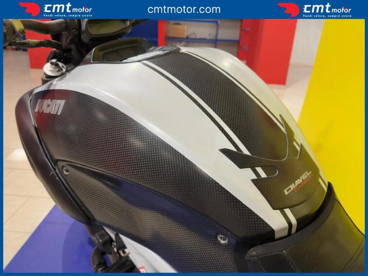 Ducati Diavel 1200 Carbon (2014 - 16) (12)