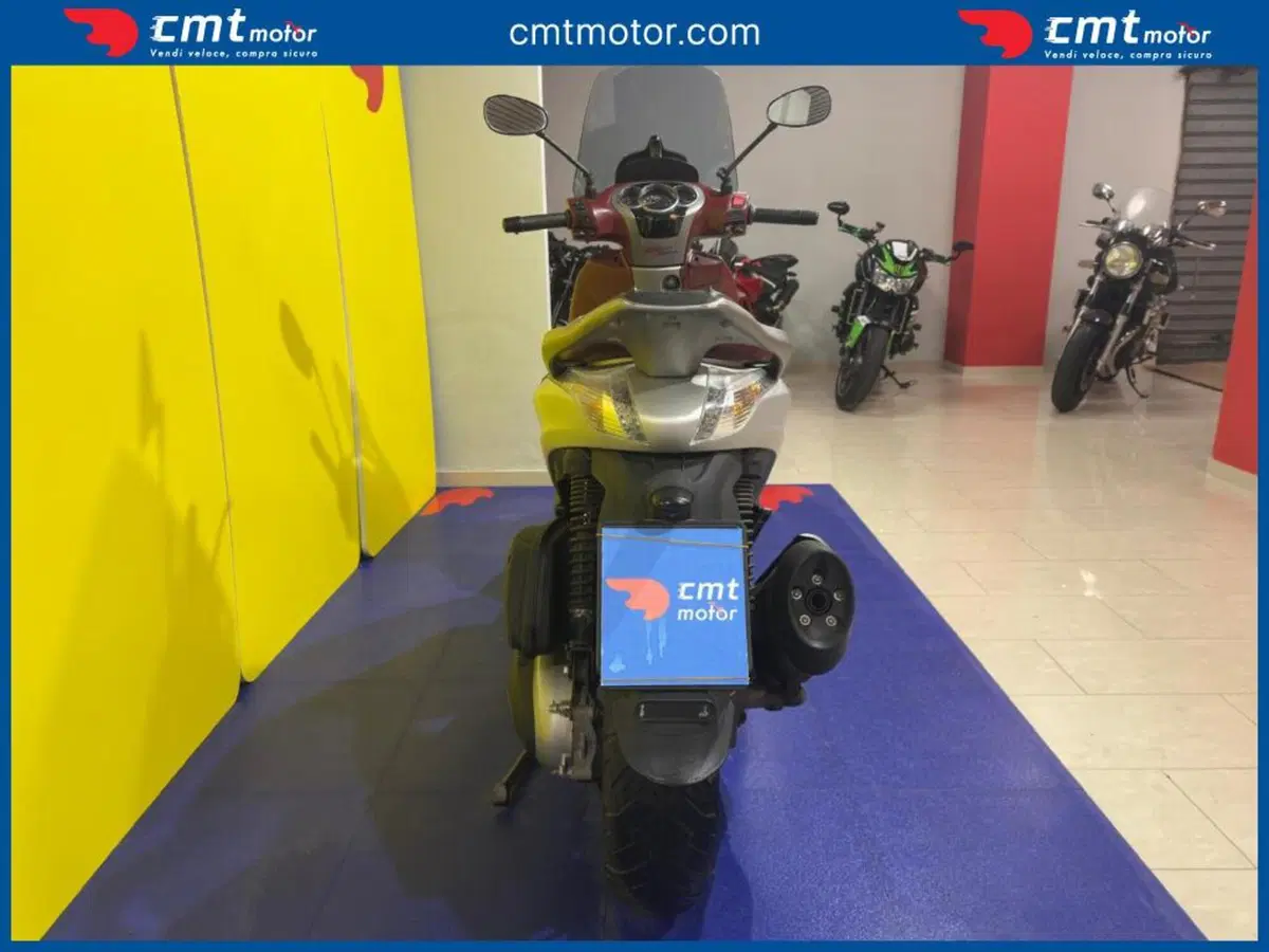 Piaggio Beverly 350 SportTouring ie ABS (2011 - 17) (10)