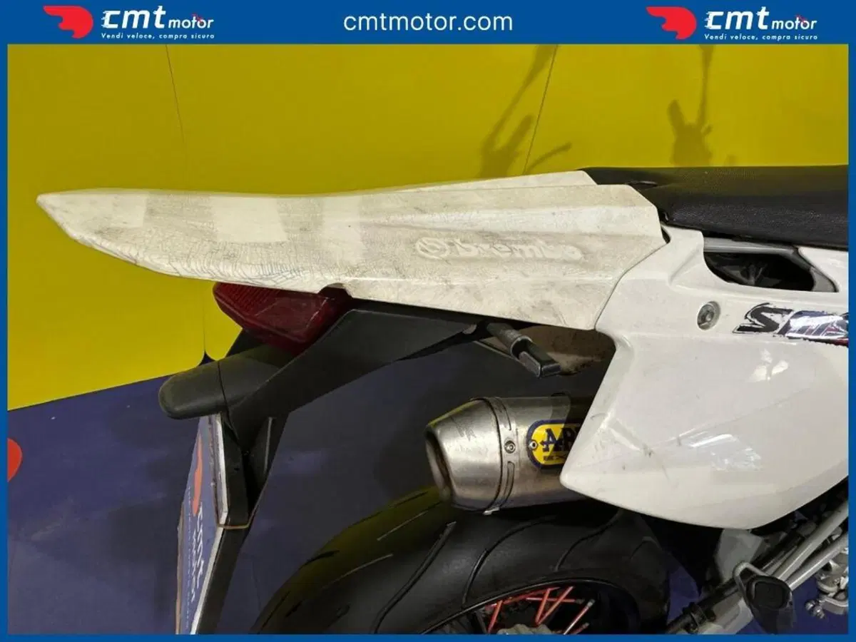 Husqvarna SM 125 (2010 - 12) (14)