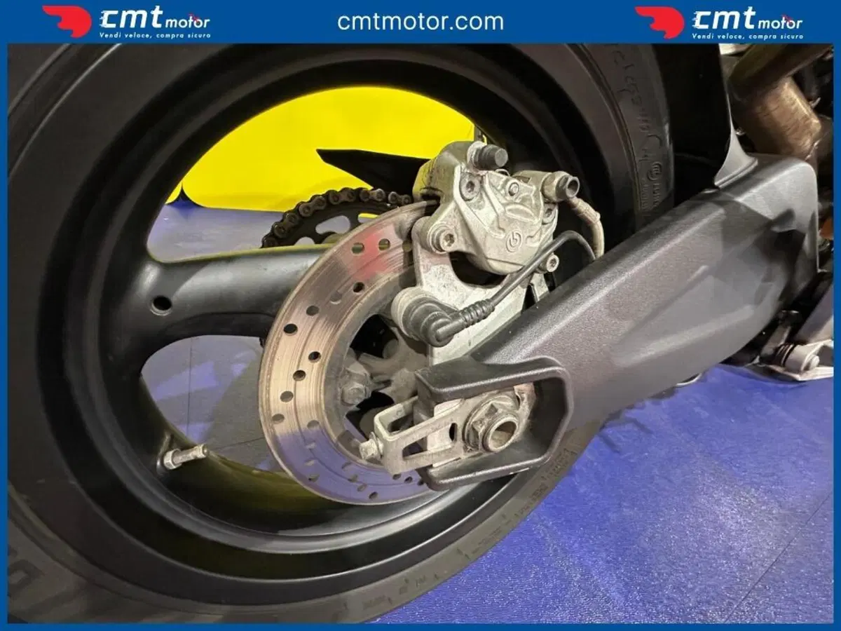Ducati Monster 696 Plus (2007 - 14) (10)