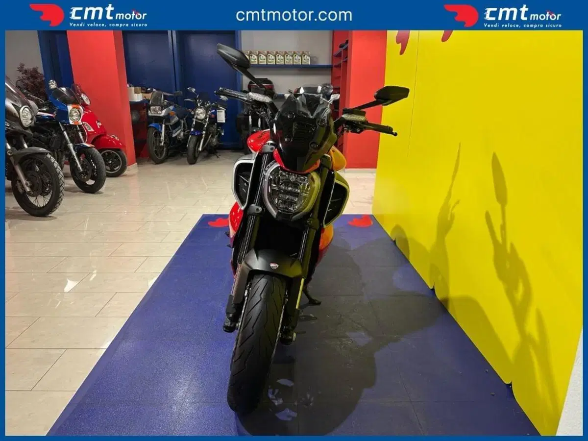 Ducati Diavel V4 (2023 - 26) (6)
