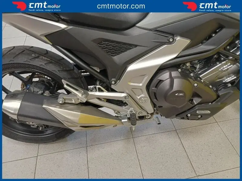 Honda NC 750 X DCT Urban (2021 - 24) (7)