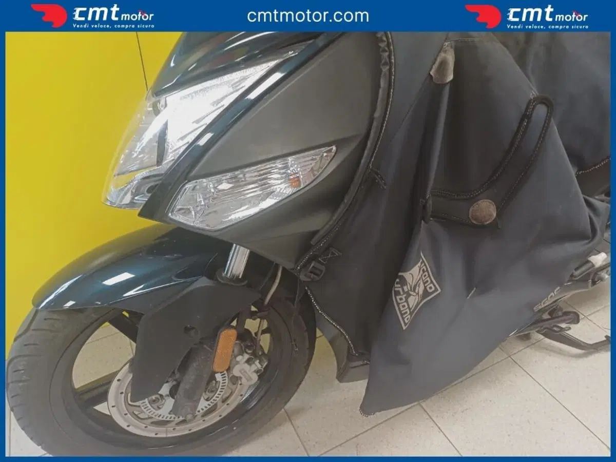 Kymco Agility 200i R16 + (2021 - 25) (7)