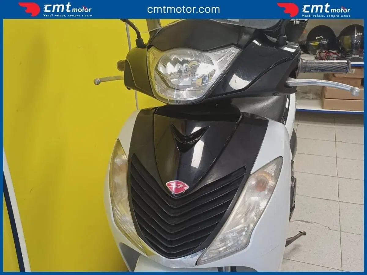 Honda SH 150i (2009 - 12) (6)
