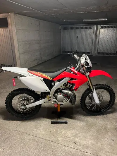 HM CRE 50 Six (1996 - 06) usata