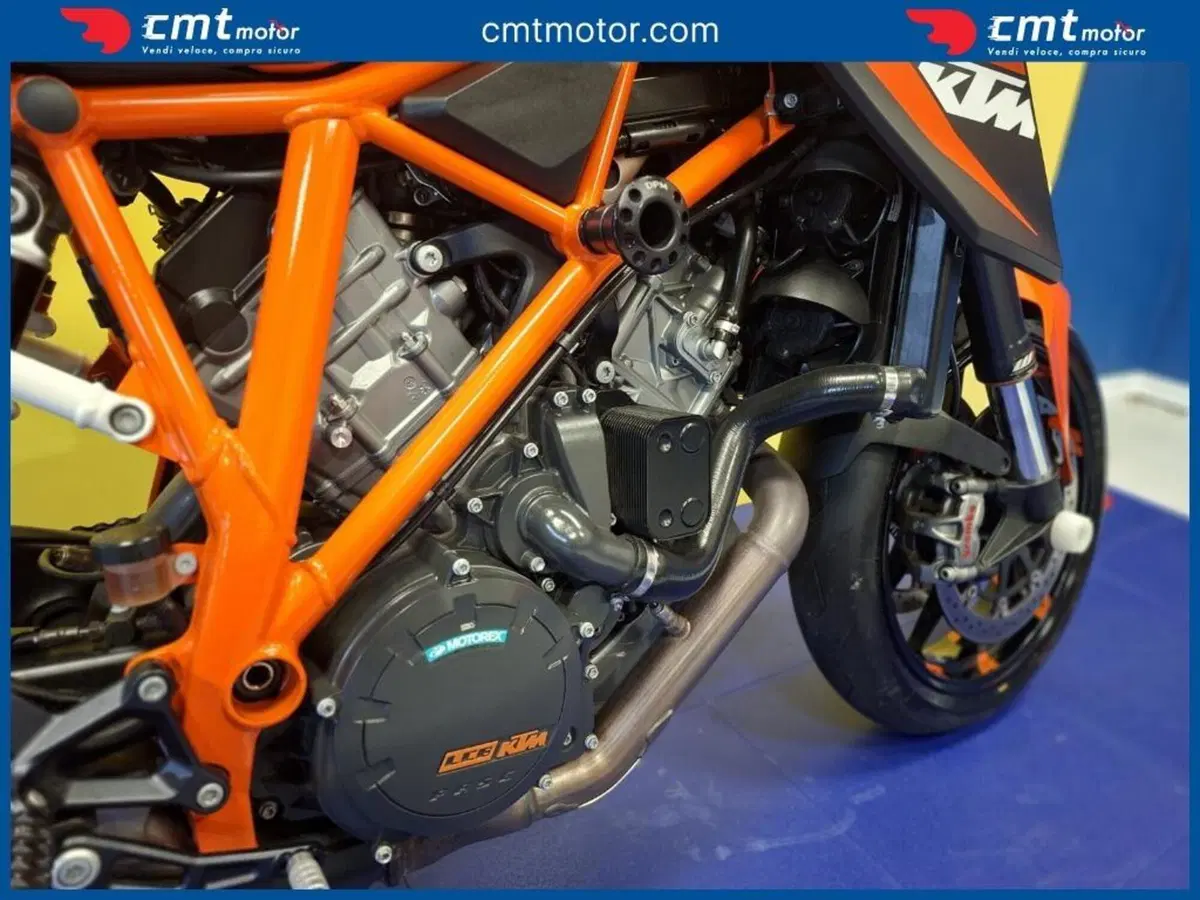 KTM 1290 Super Duke R ABS (2014 - 16) (8)
