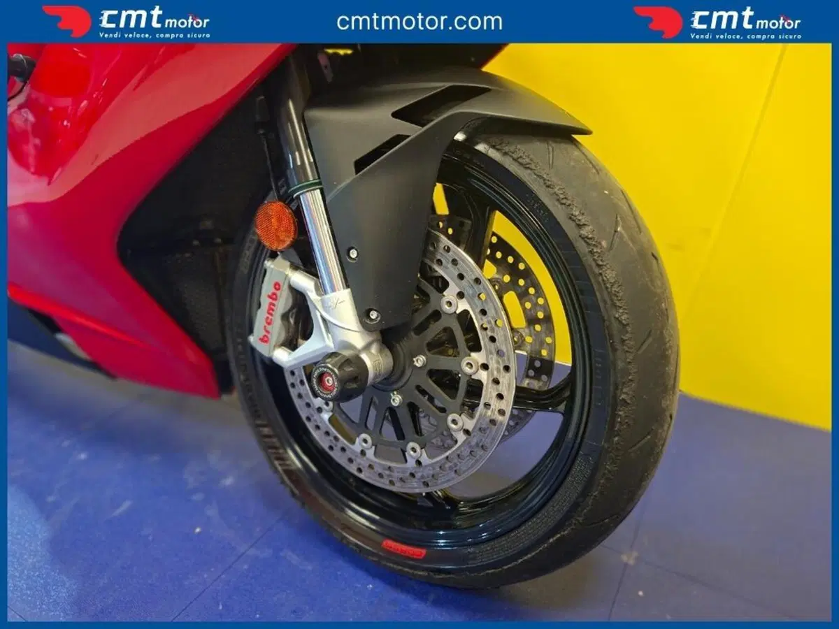 MV Agusta F3 800 Rosso (2021 - 23) (11)