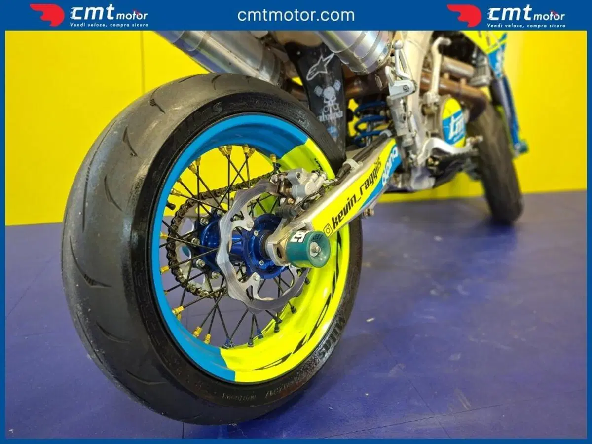 Tm Moto SMM 530 Fi ES (2018) (7)