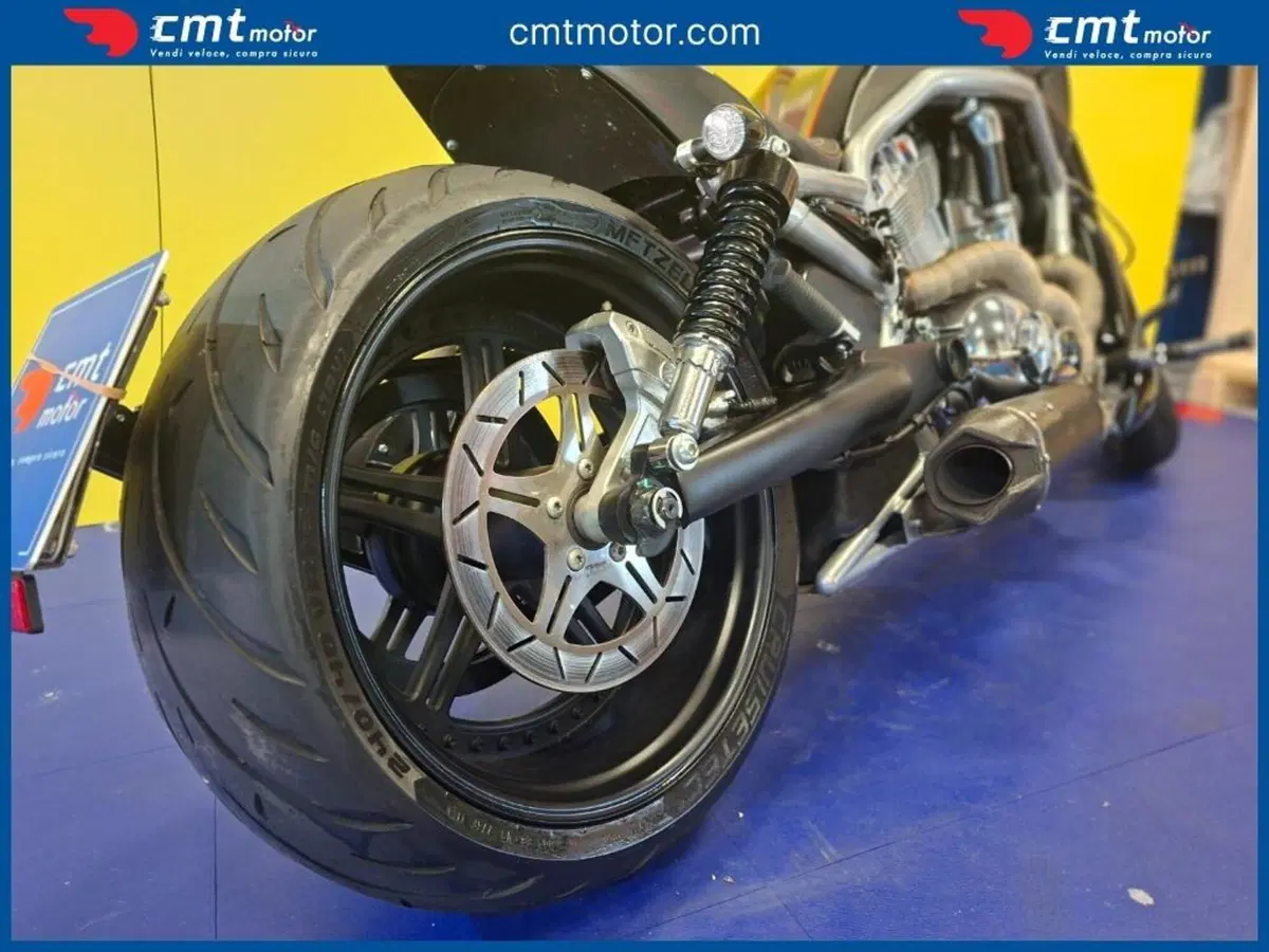 Harley-Davidson 1130 V-Rod (2006) - VRSCA (7)