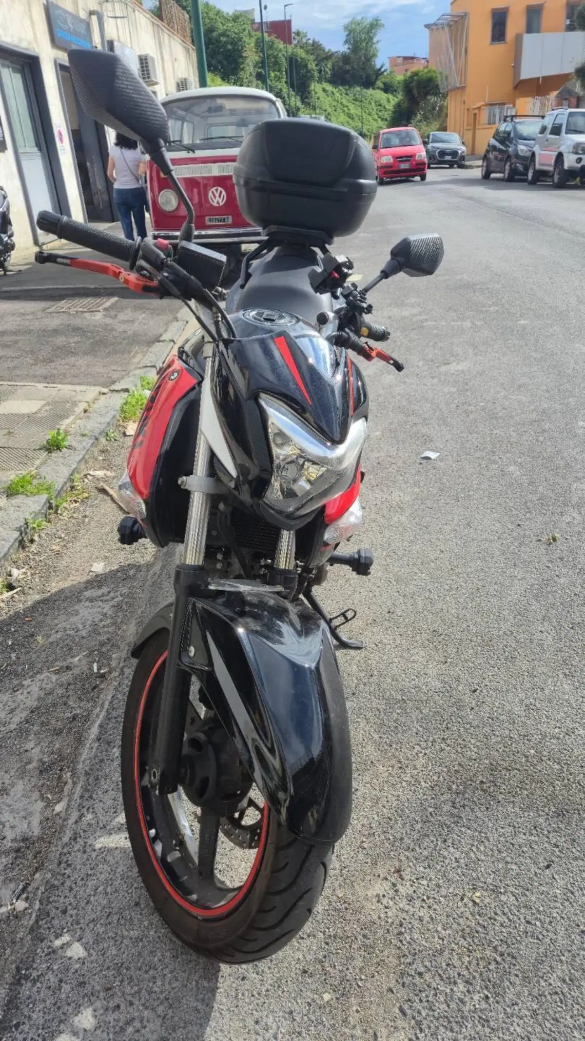 Suzuki Inazuma 250 (2012 - 17) (2)
