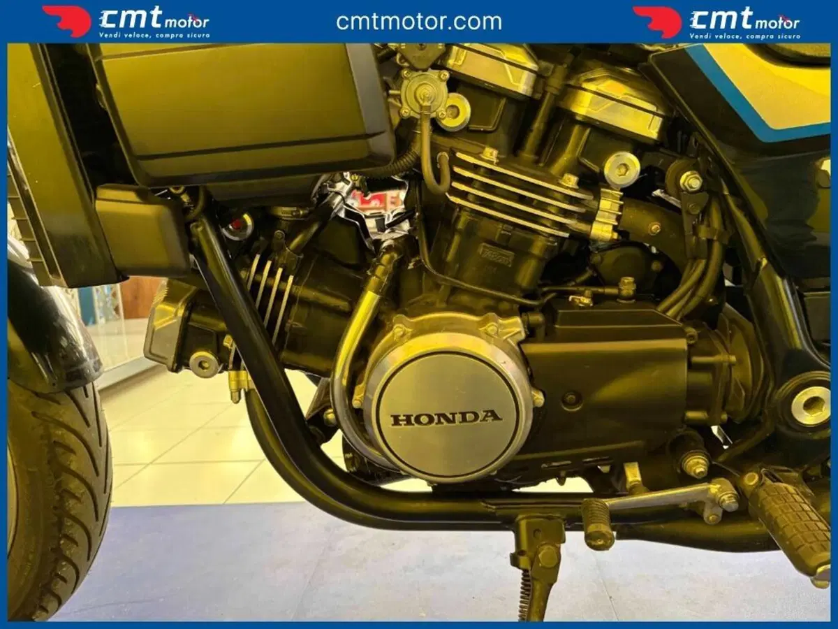 Honda (11)