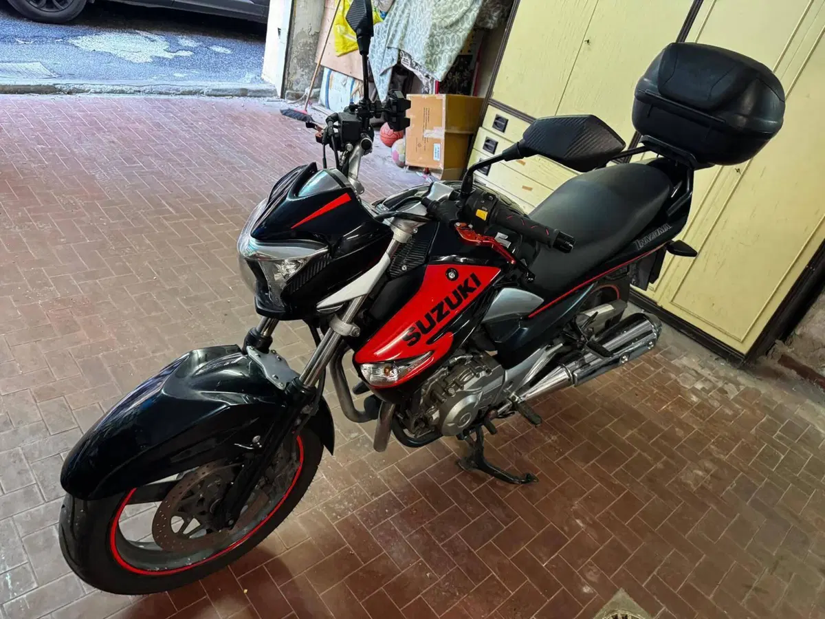 Suzuki Inazuma 250 (2012 - 17) (5)