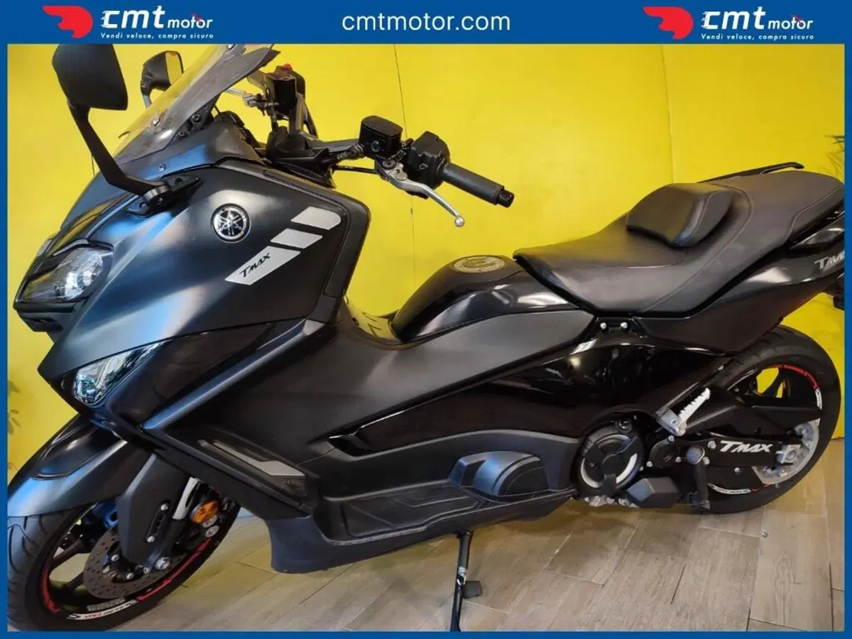 Yamaha T-Max 560 (2022 - 24) (7)