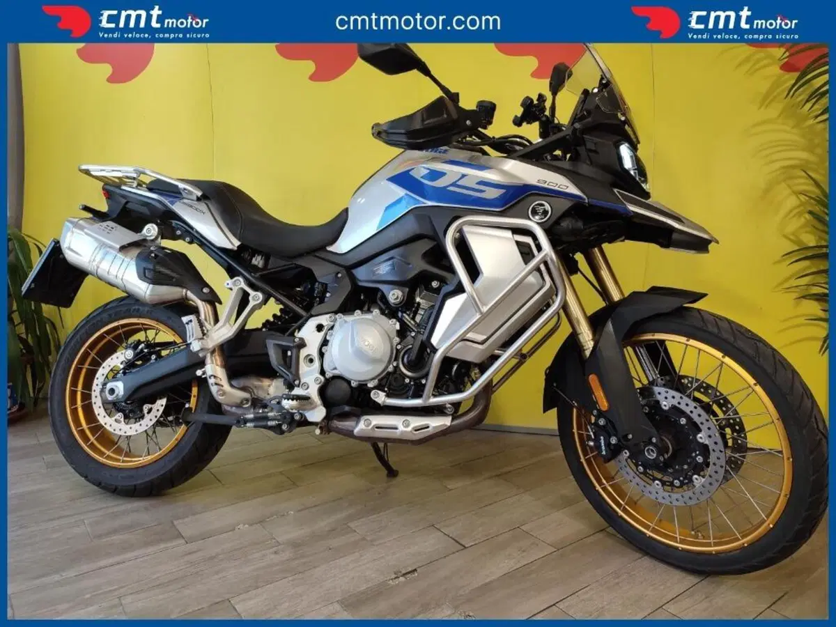 Voge Valico 900DSX (2024 - 26) (6)