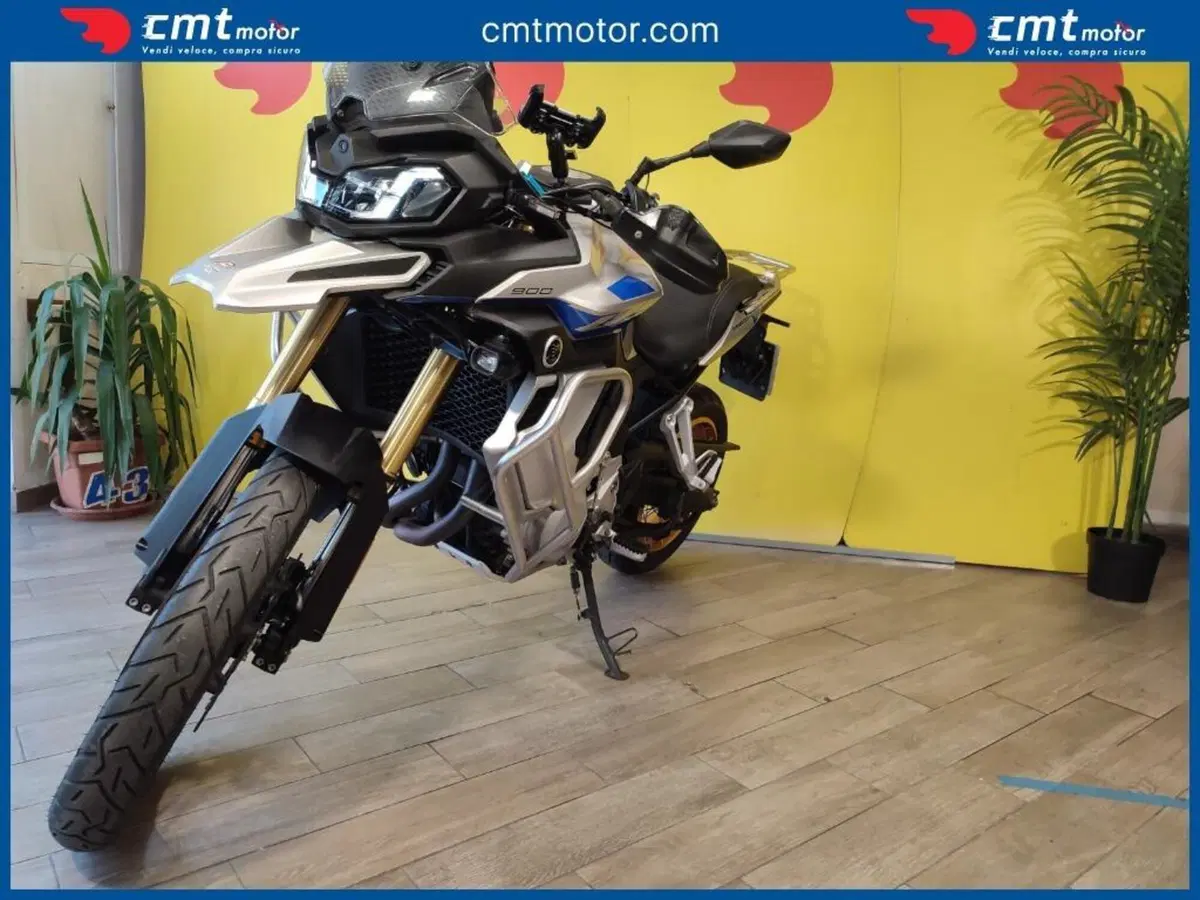Voge Valico 900DSX (2024 - 26) (7)