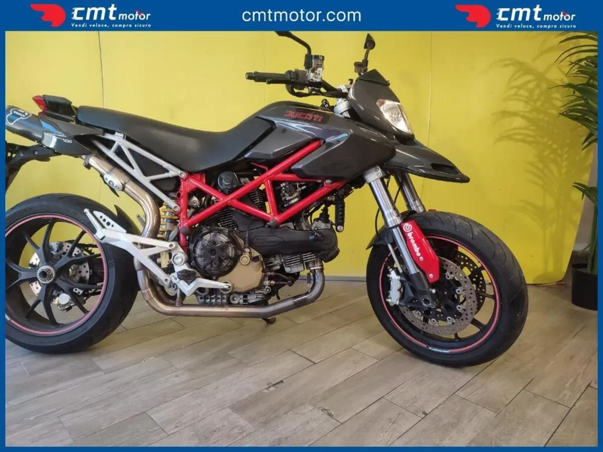 Ducati Hypermotard 1100 (2007 - 09) (6)