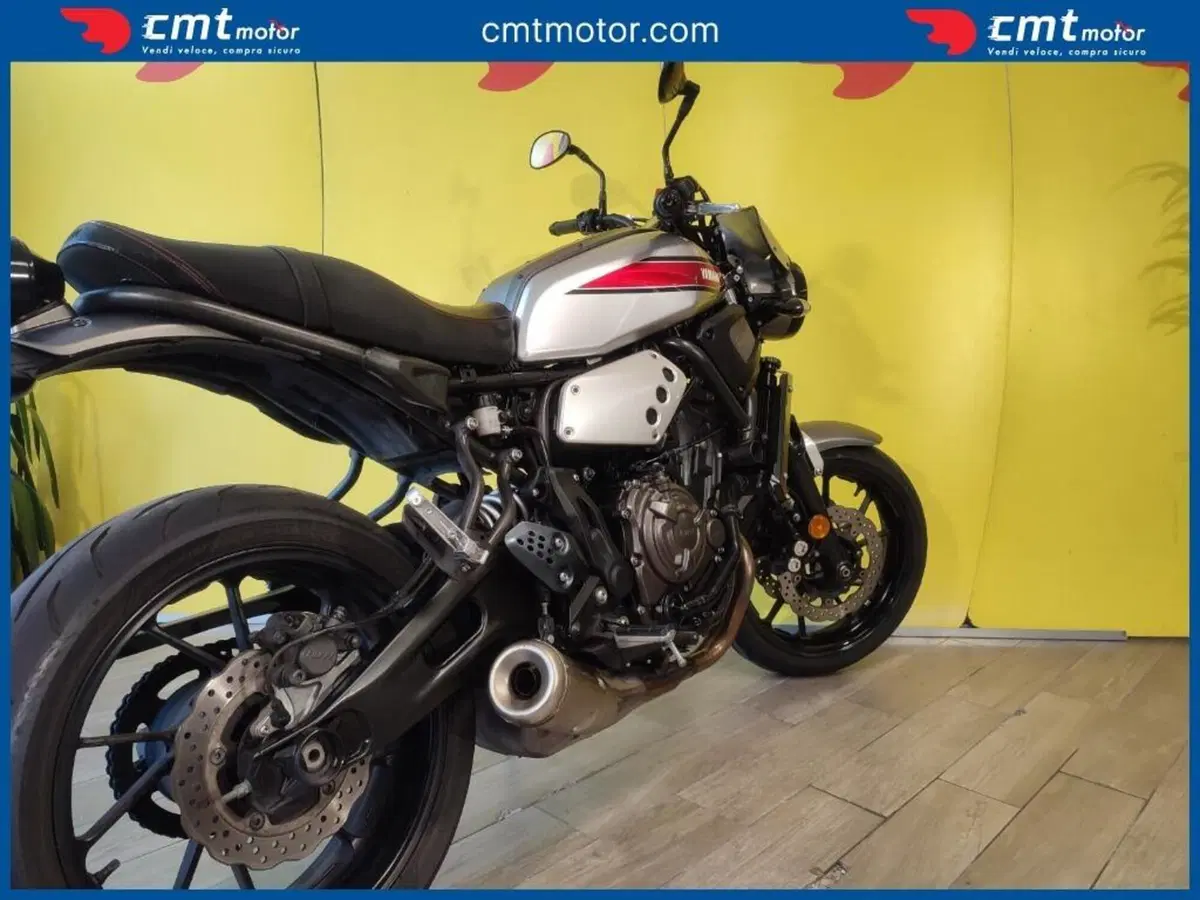 Yamaha XSR 700 ABS (2016 - 20) (8)