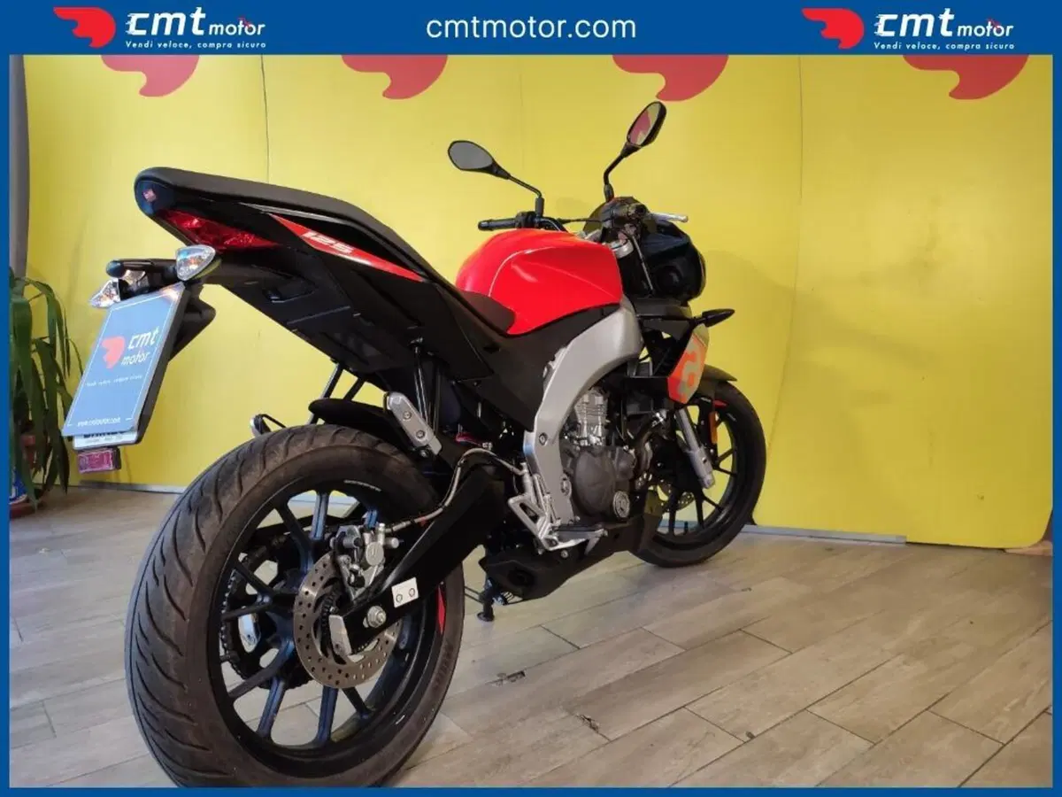 Aprilia Tuono 125 (2021 - 24) (8)