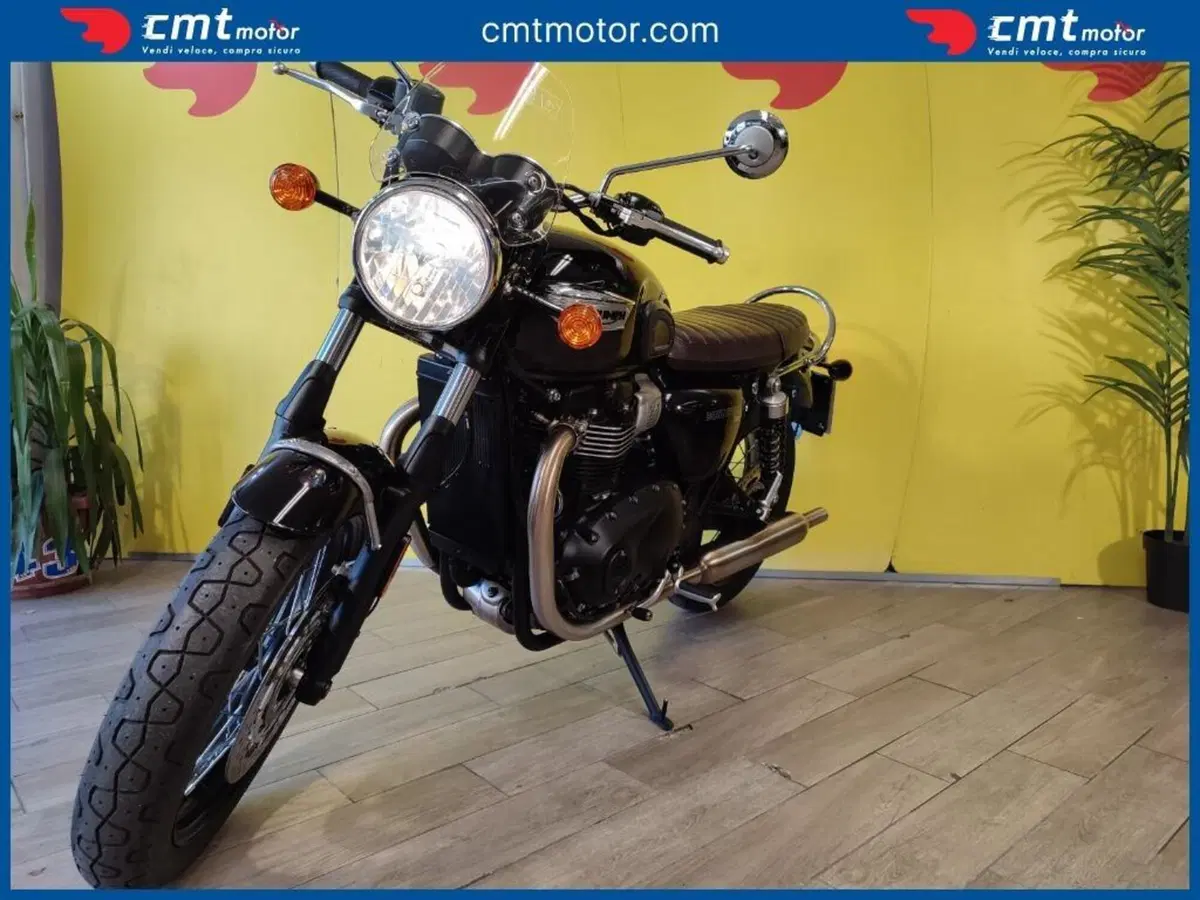 Triumph Bonneville T100 (2021 - 25) (7)