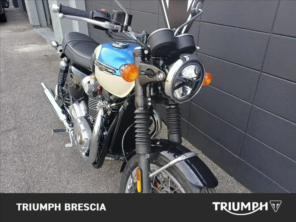 Triumph Bonneville T120 (2026) (7)
