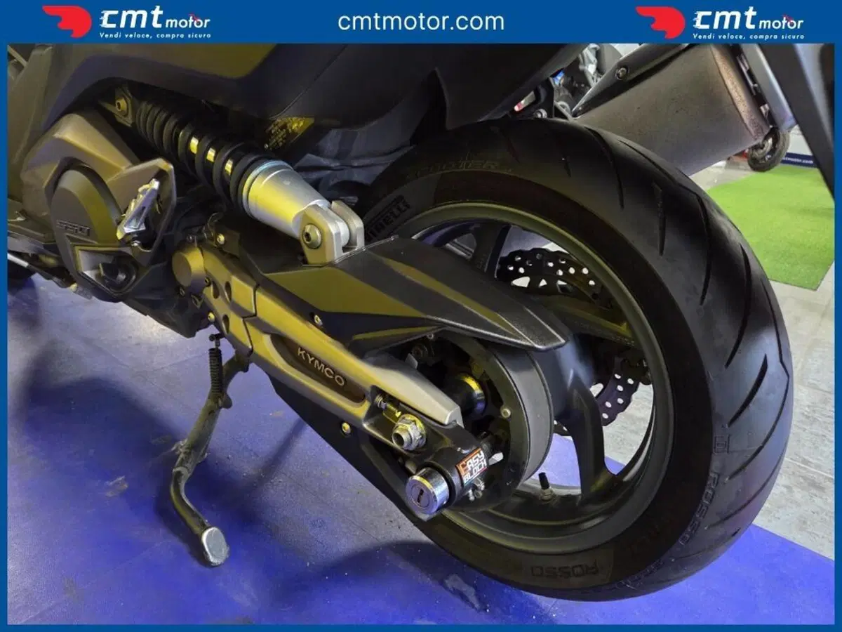 Kymco AK 550 ETS (2021 - 26) (8)