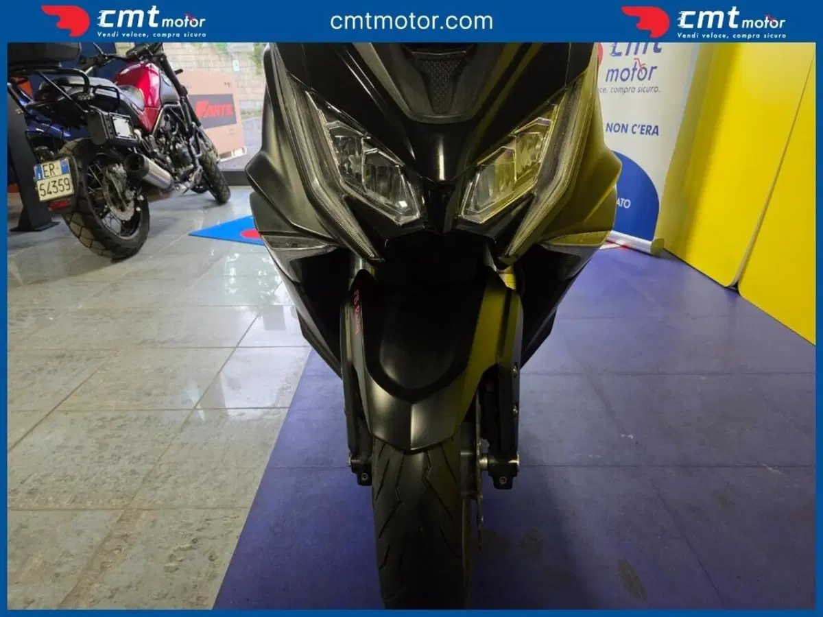 Kymco AK 550 ETS (2021 - 26) (11)