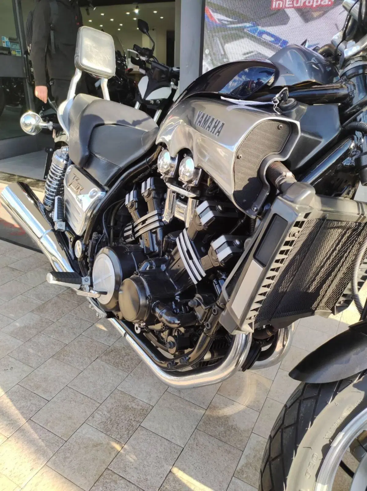 Yamaha V MAX 1200 (2)