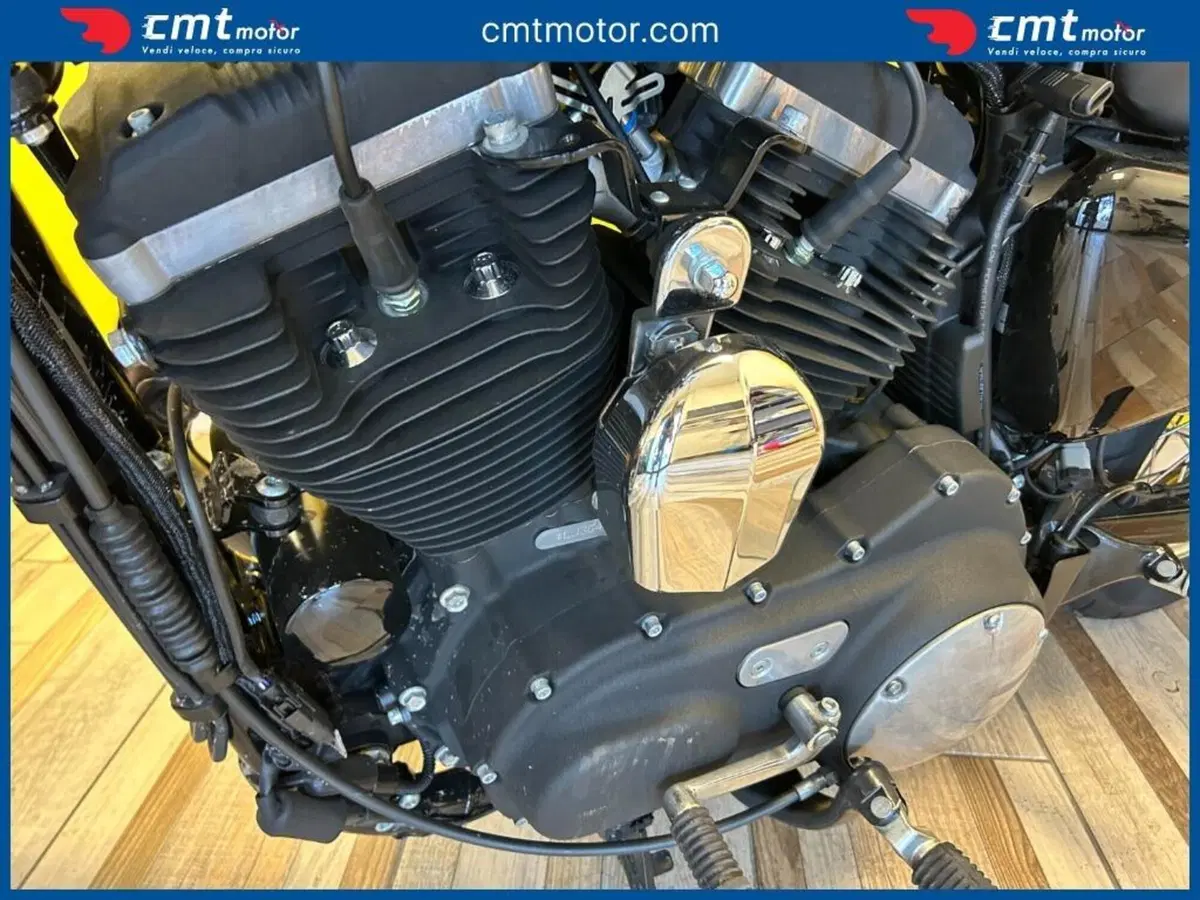 Harley-Davidson 1200 Custom CA (2013 - 17) - XL 1200CA (8)