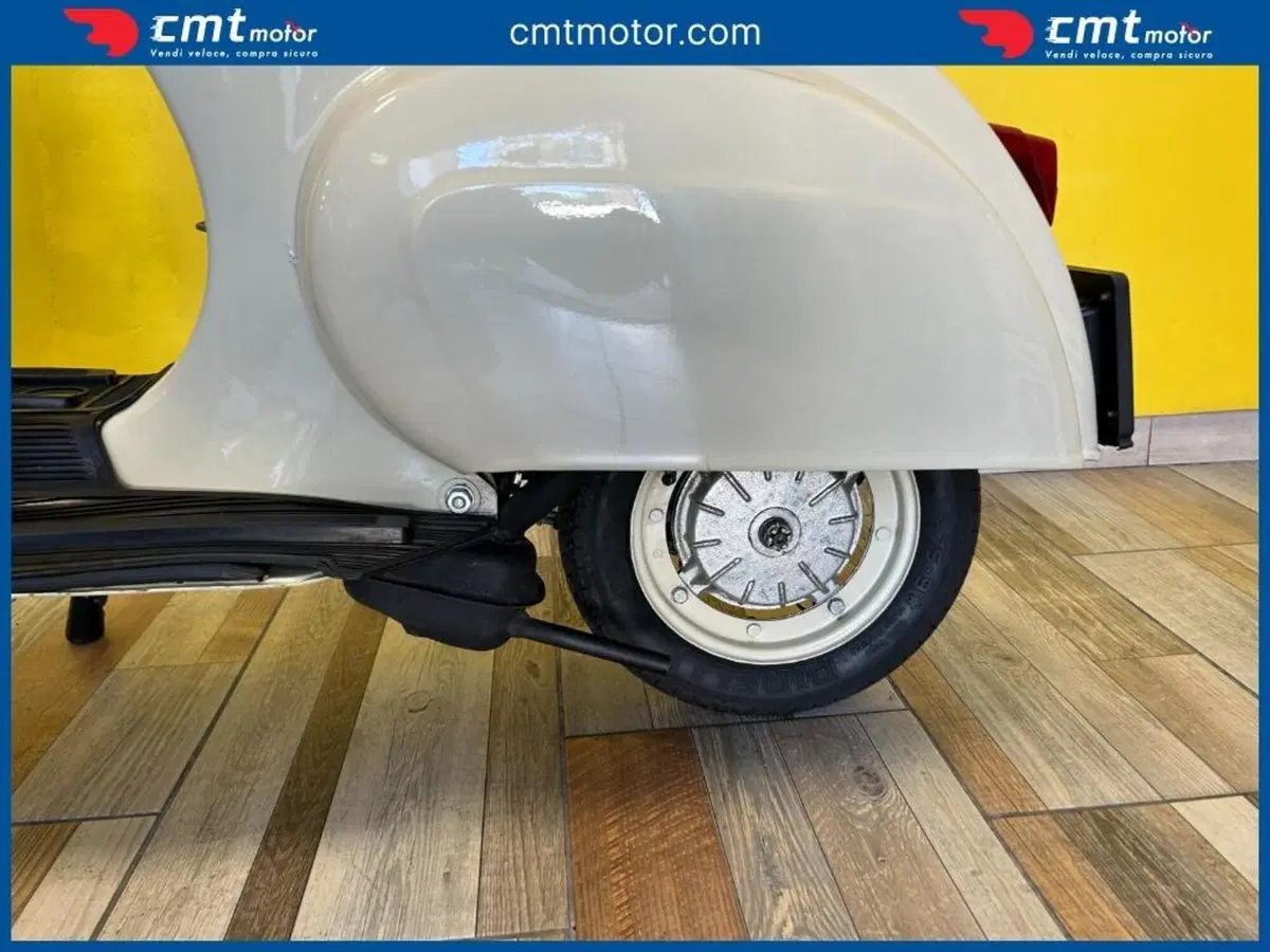 Vespa (7)