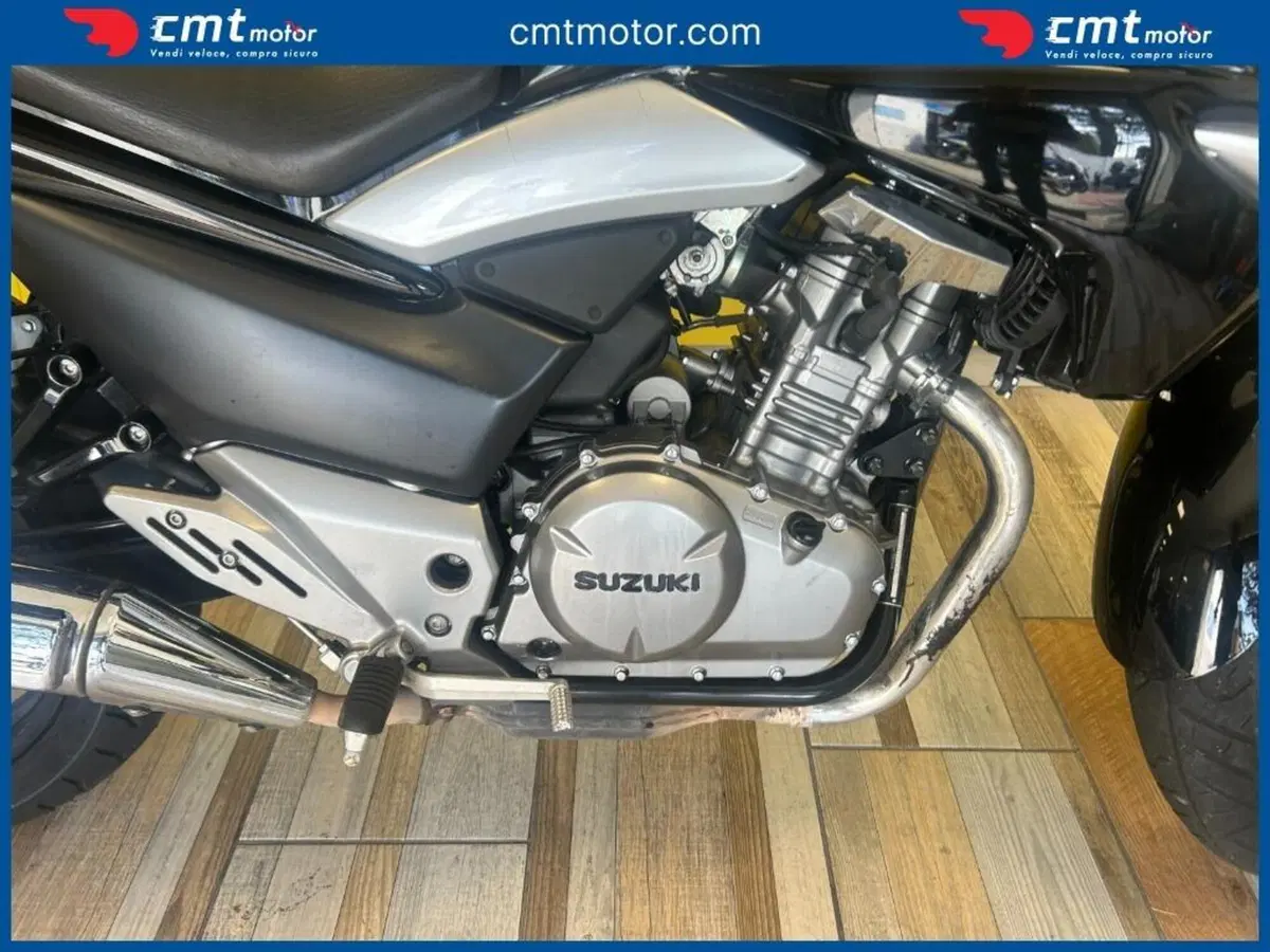 Suzuki Inazuma 250 (2012 - 17) (6)