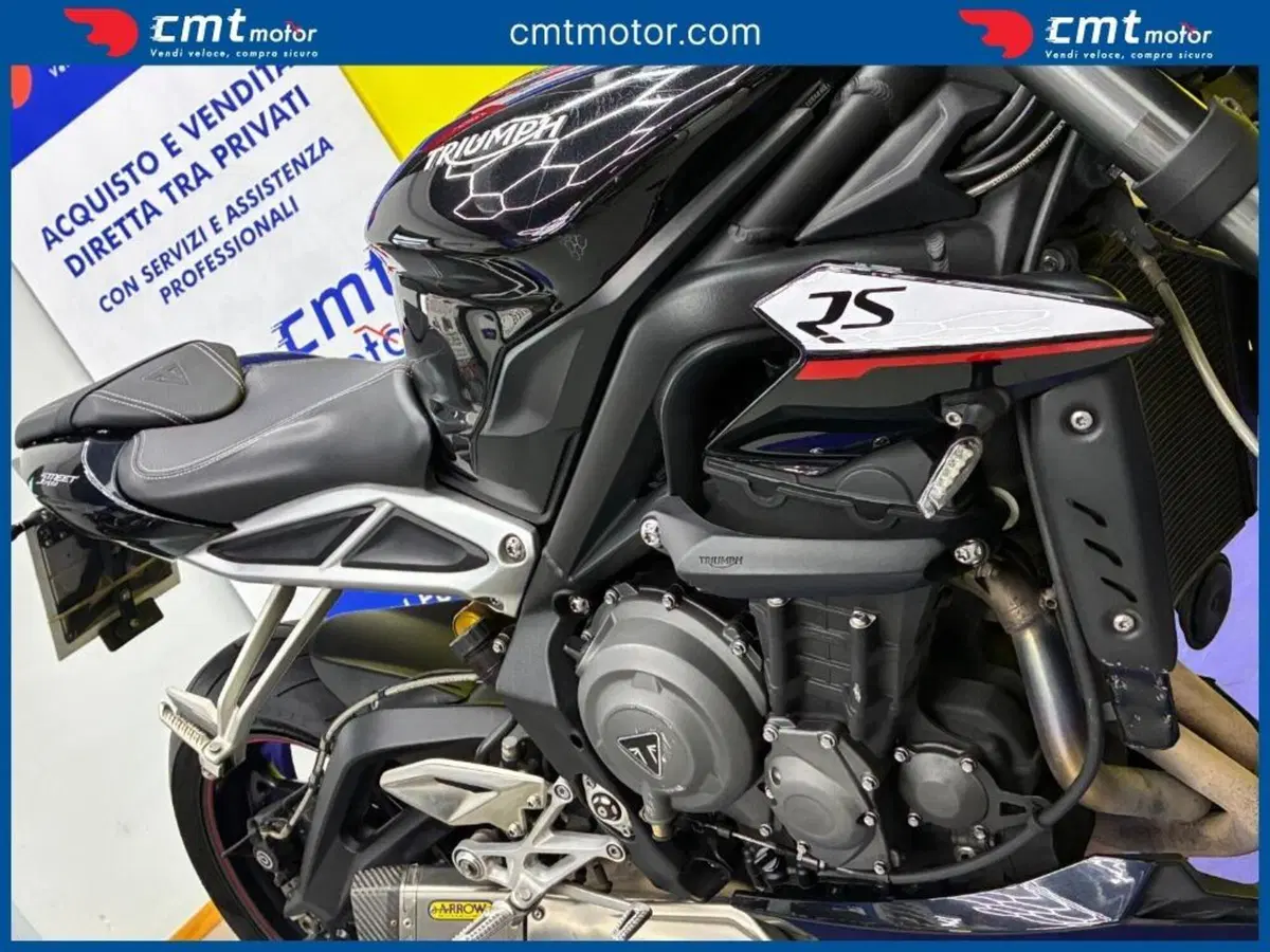 Triumph Street Triple RS (2017 - 19) (11)
