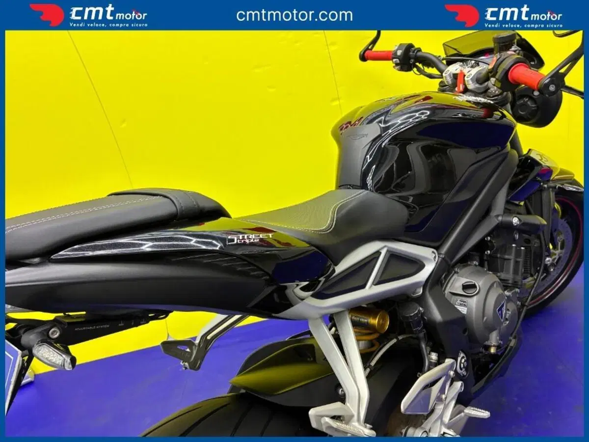 Triumph Street Triple RS (2017 - 19) (14)