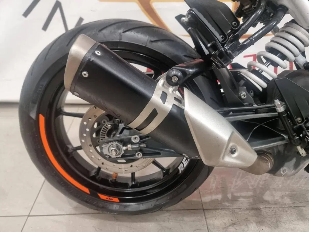 KTM 390 Duke (2021 - 23) (7)