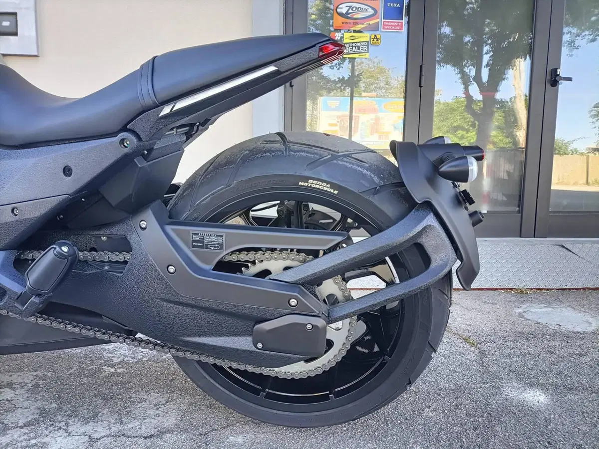 Benda Motorcycles LFC 700 (2024 - 26) (7)