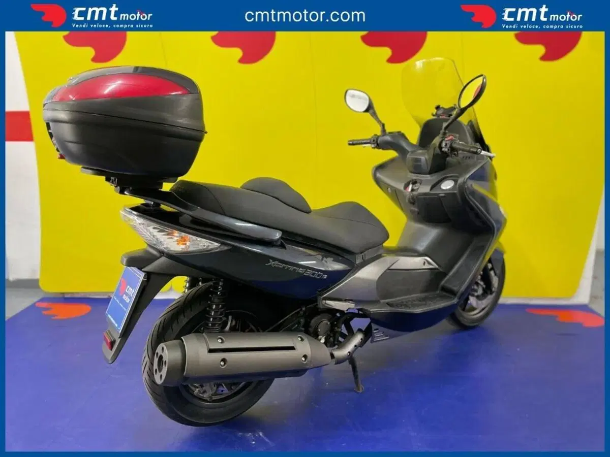 Kymco Xciting 300i (6)