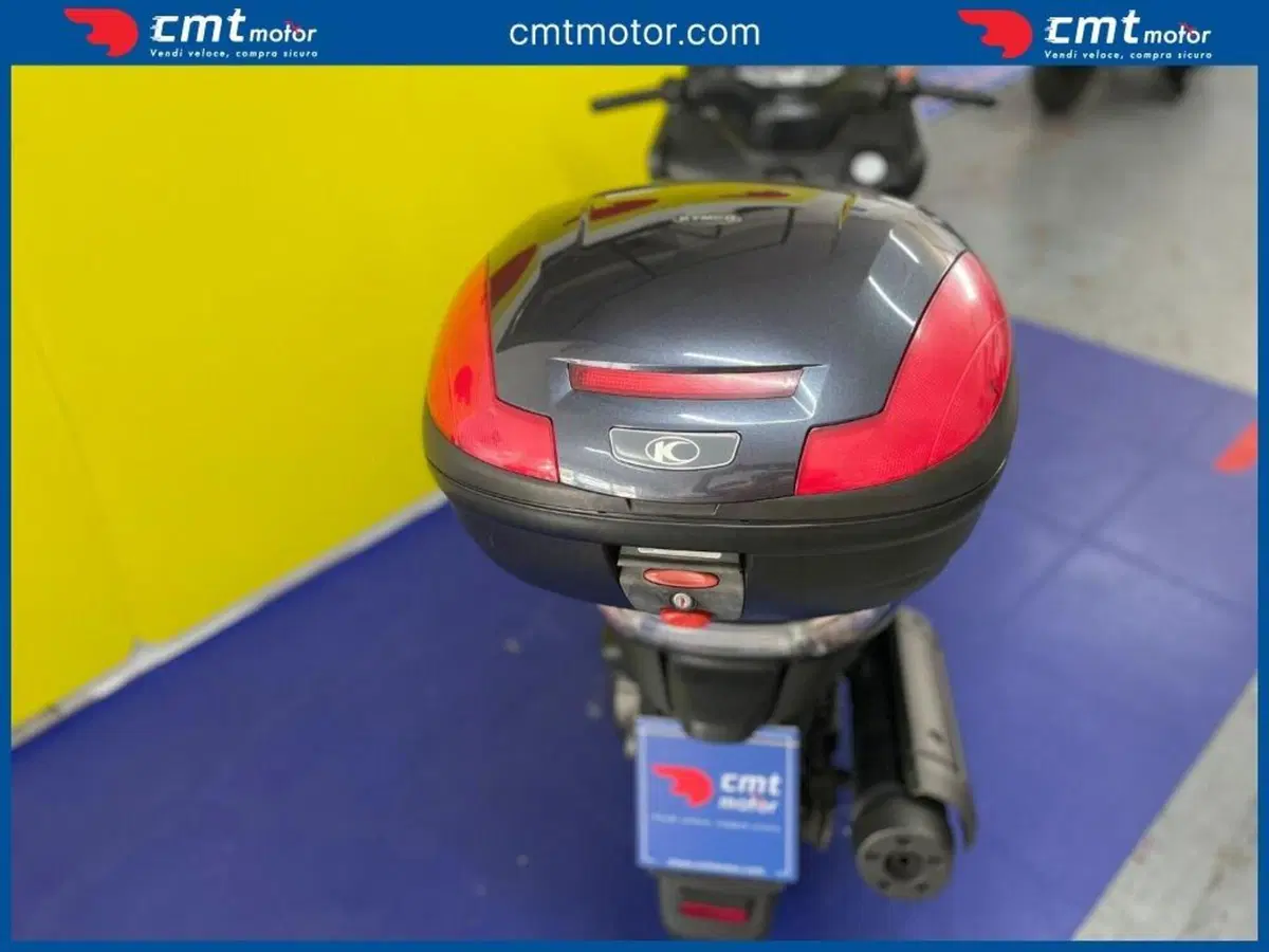 Kymco Xciting 300i (10)