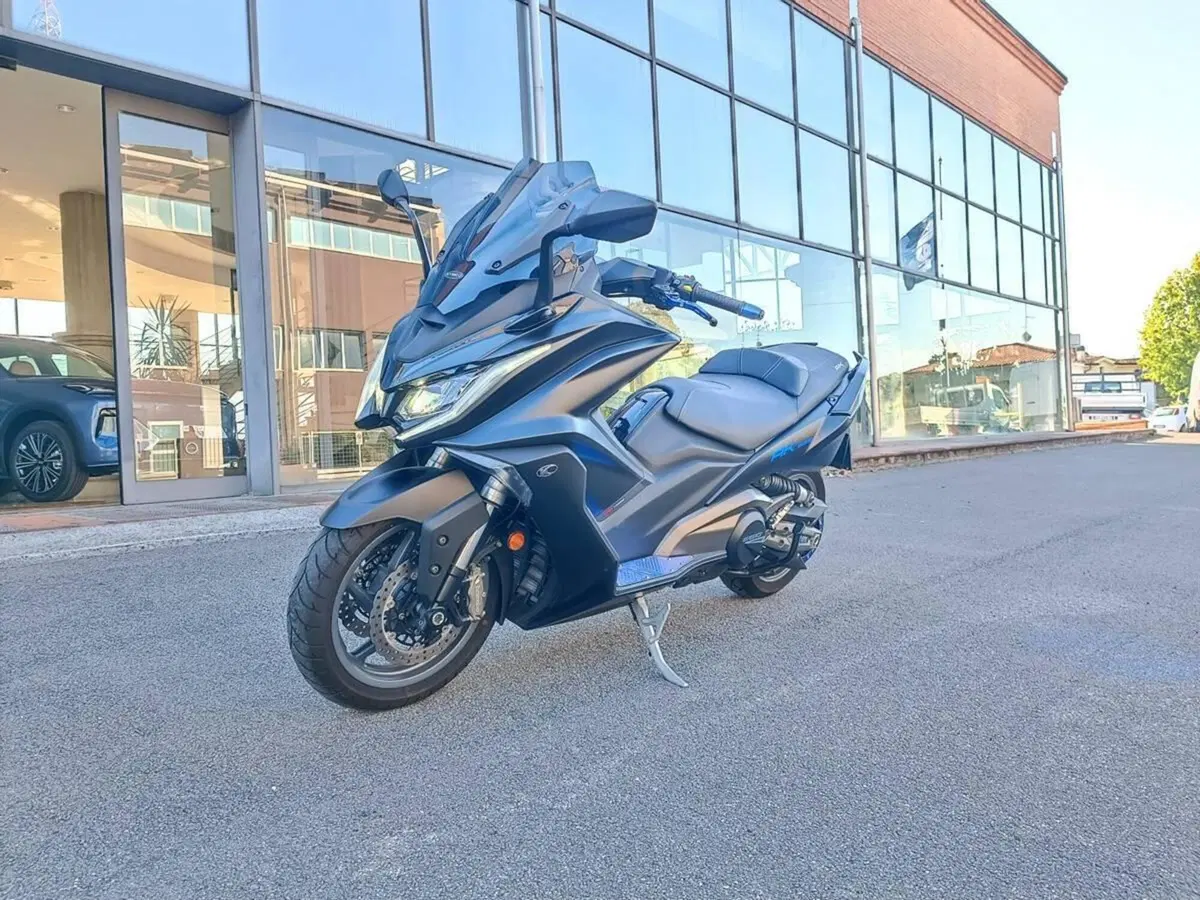 Kymco AK 550 ETS (2021 - 26)