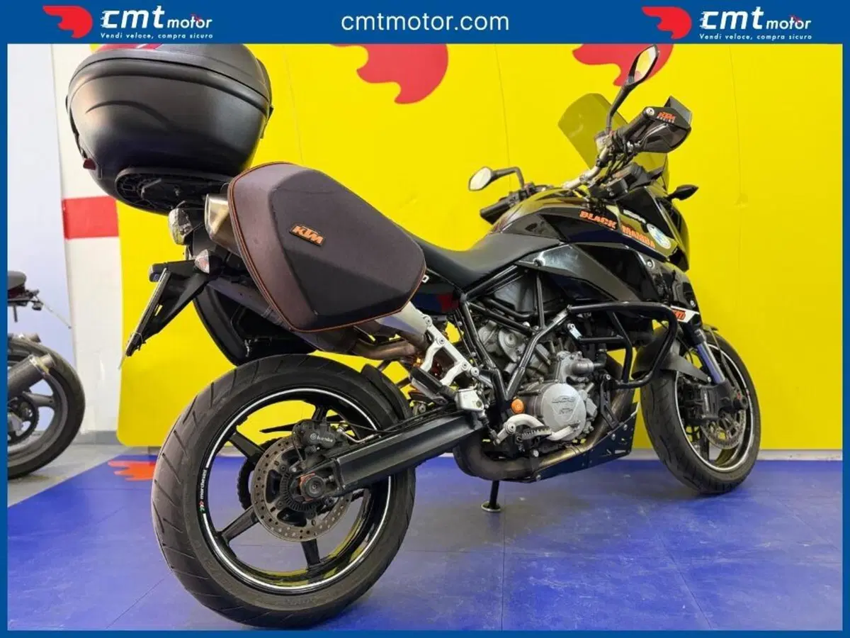 KTM 990 Supermoto T (2009 - 11) (7)