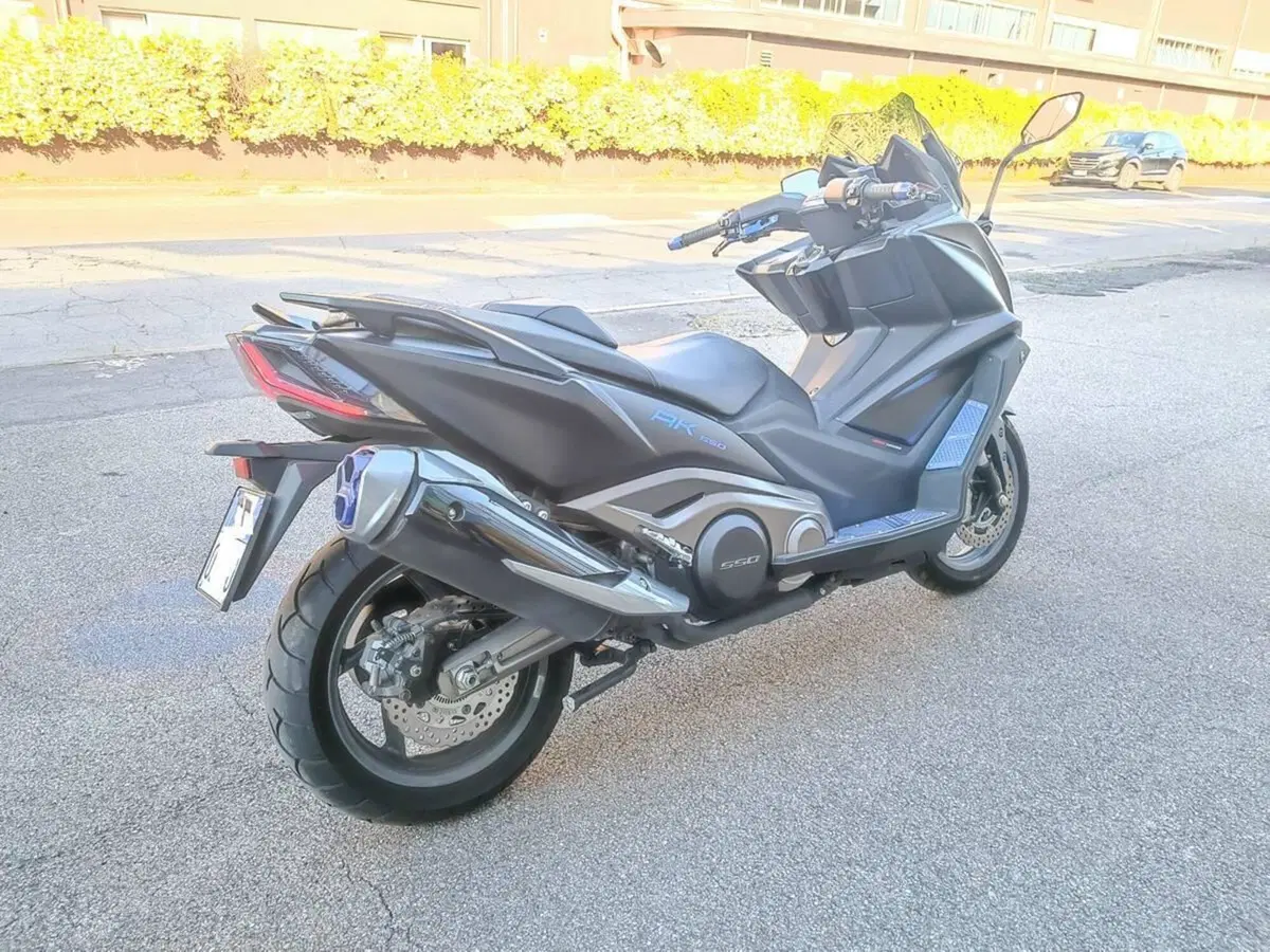 Kymco AK 550 ETS (2021 - 26) (8)