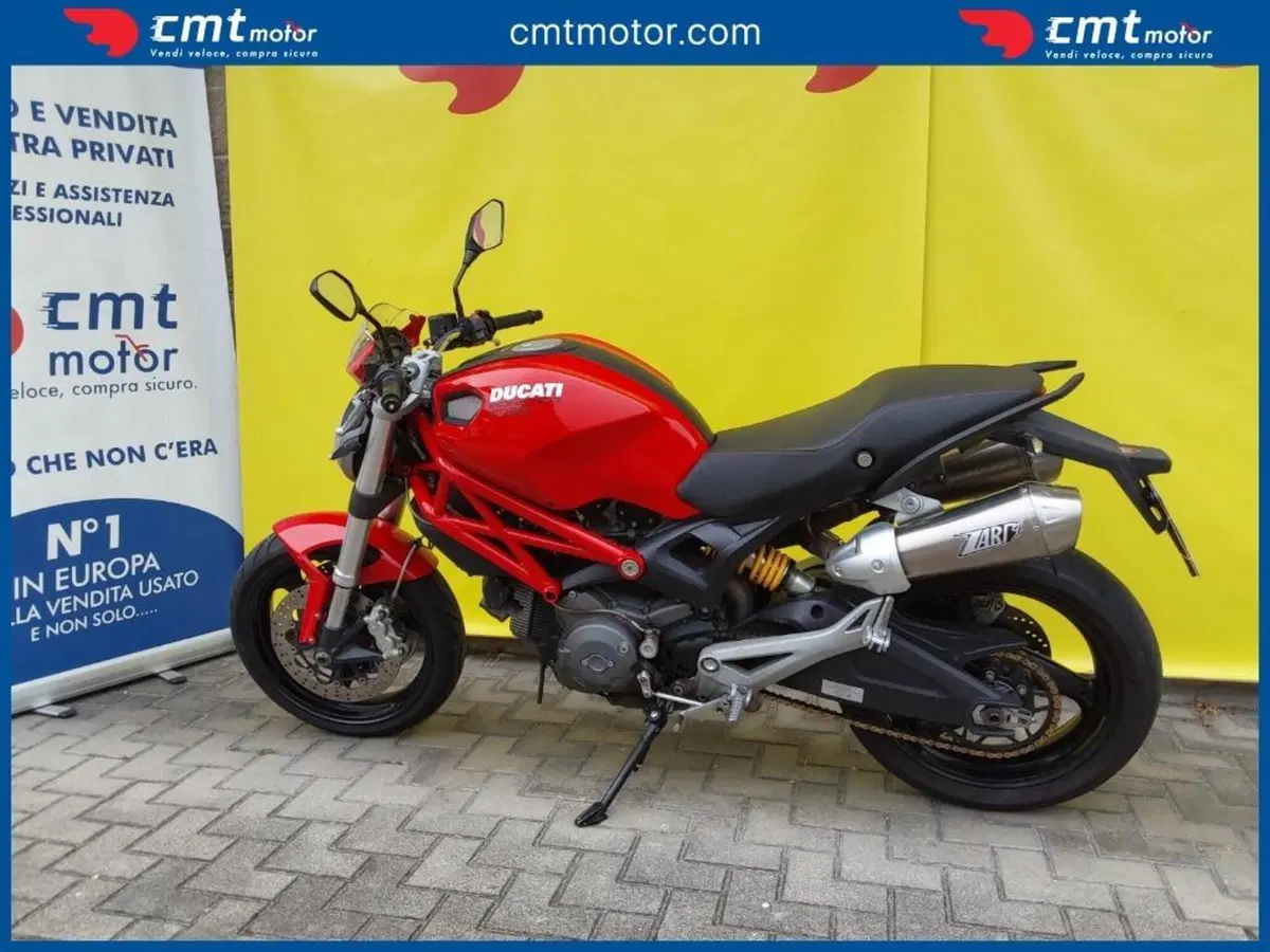 Ducati Monster 696 (2008 - 13) (7)