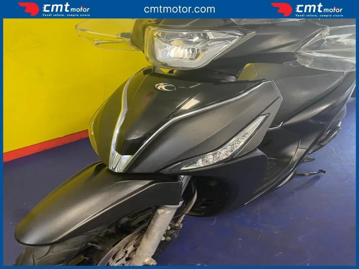 Kymco People 200i S (2021 - 26) (6)