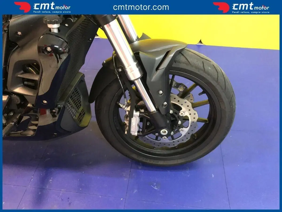 Benelli 502 C (2019 - 20) (9)