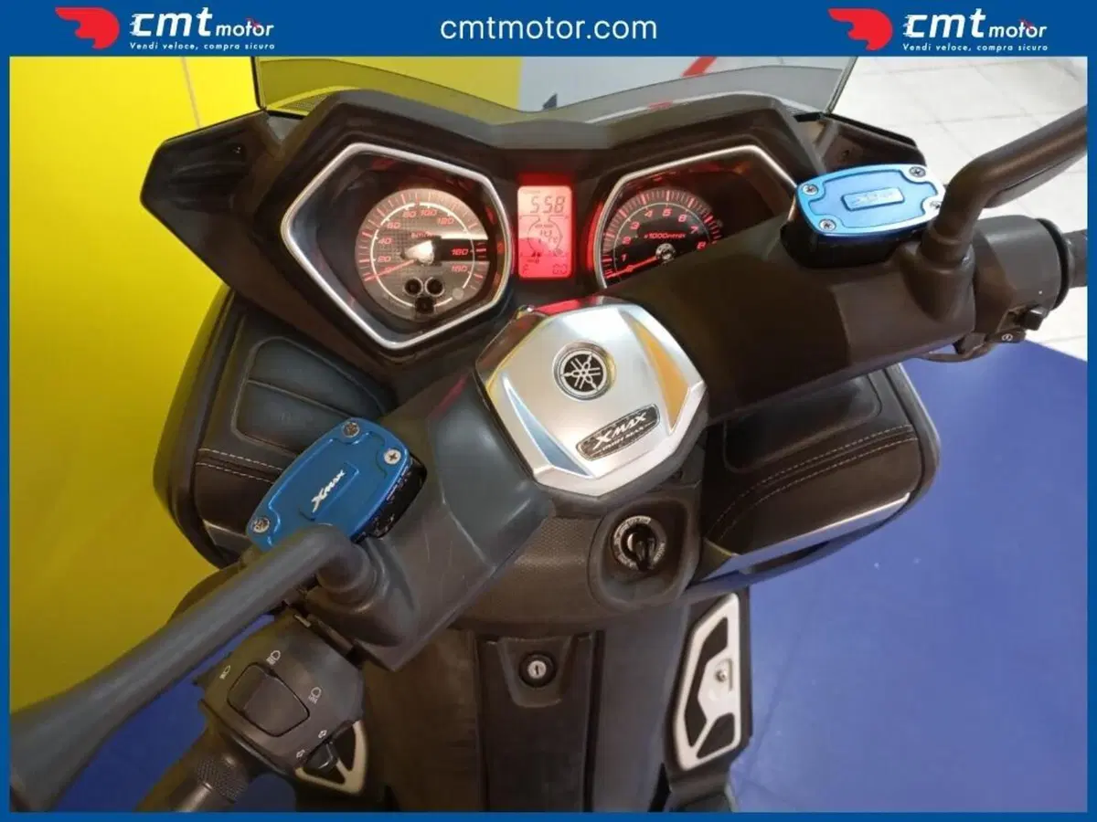 Yamaha X-Max 400 (2013 - 16) (11)