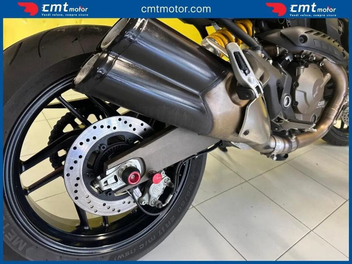 Ducati Monster 821 Dark ABS (2014 - 16) (11)