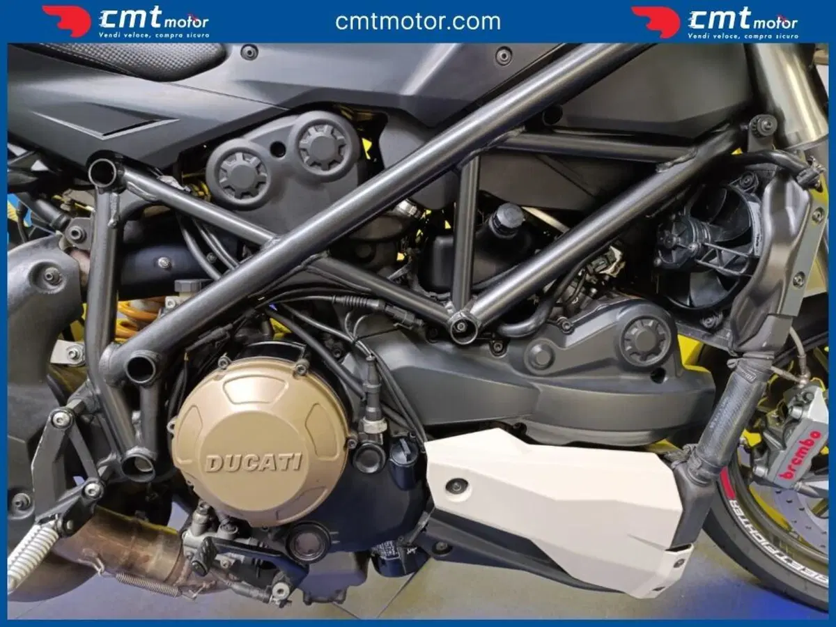 Ducati Streetfighter (2009 - 12) (7)