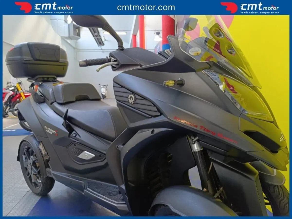Quadro Quadro 4 (2015 - 17) (7)