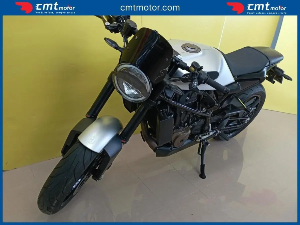 Husqvarna Vitpilen 701 (2018 - 19) (12)