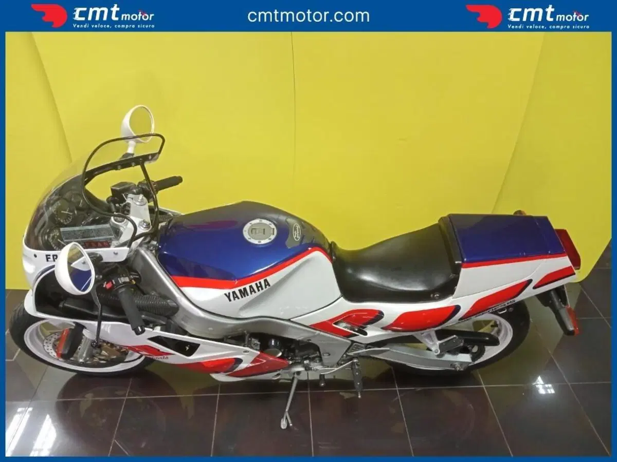 Yamaha (11)